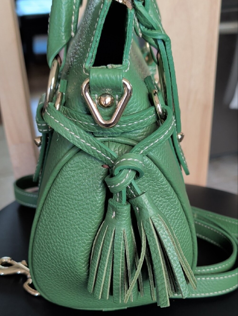 Dooney & Bourke Lucca Leather Satchel (V1750204) (Style #BLUCA2507GSGS) EUC - Picture 4 of 16